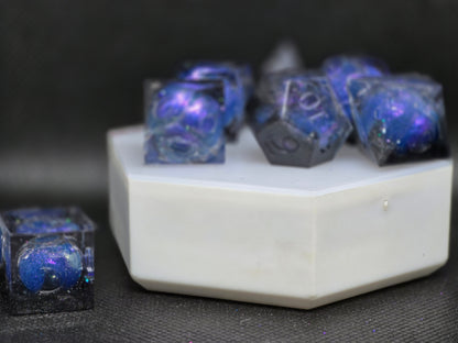 Triangulum Galaxy | Liquid Core | 7 Piece Dice Set