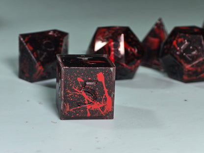 True Crime Scene - 7 Piece Dice Set