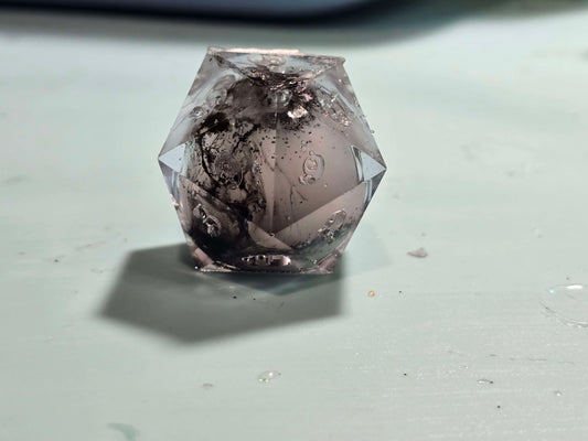 Queen of Lies Exclusive | Darkness Falls | Liquid Core | 7 Piece Dice Set