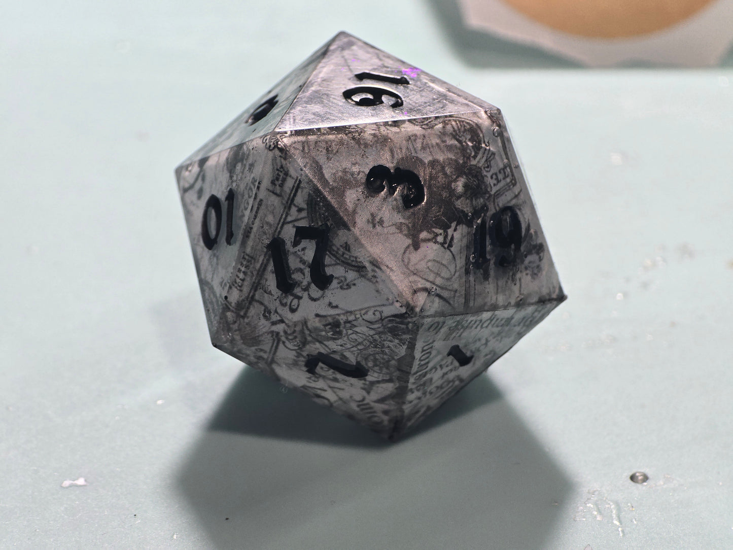 Create your own |  Custom 39mm D20 | CHONK