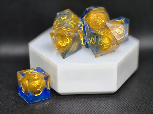 Solar Flare | Liquid Core | 7 Piece Dice Set