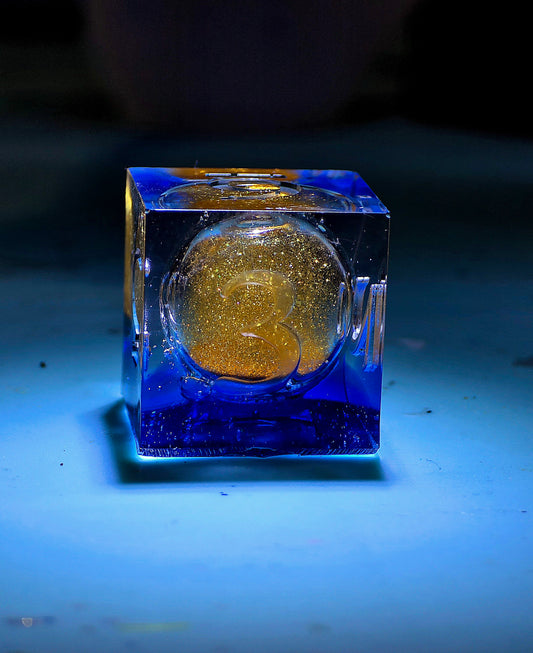 Solar Flare | Liquid Core | 7 Piece Dice Set
